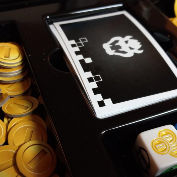 Monopoly Gamer Super Mario Bros Nintendo Board Game 2017 Hasbro Parker - Picture 3 of 6